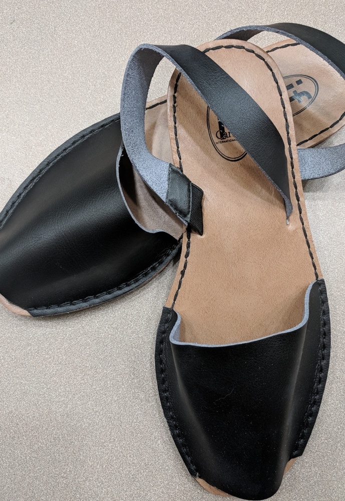 🖤Black Slingback Sandals🖤